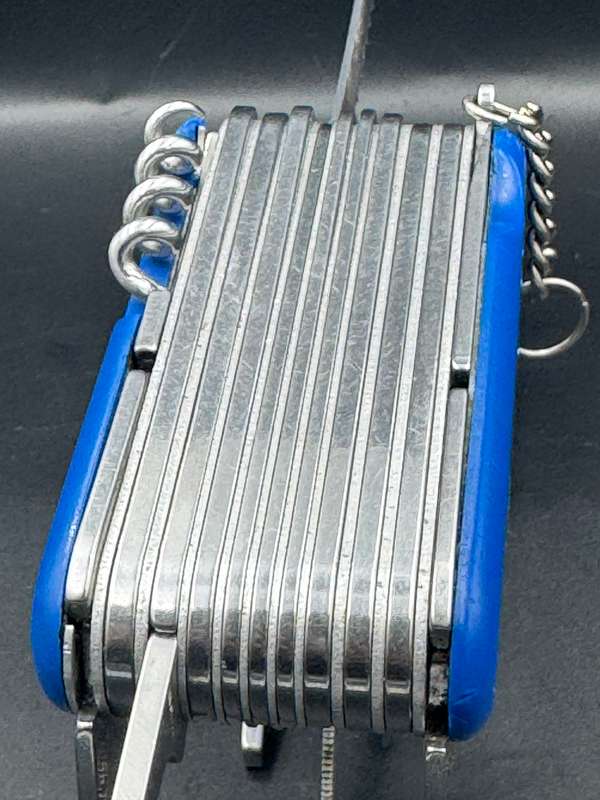 Wenger Toolchest Plus