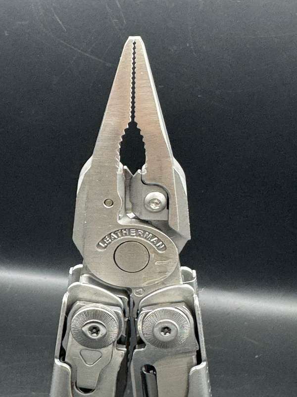Leatherman Surge