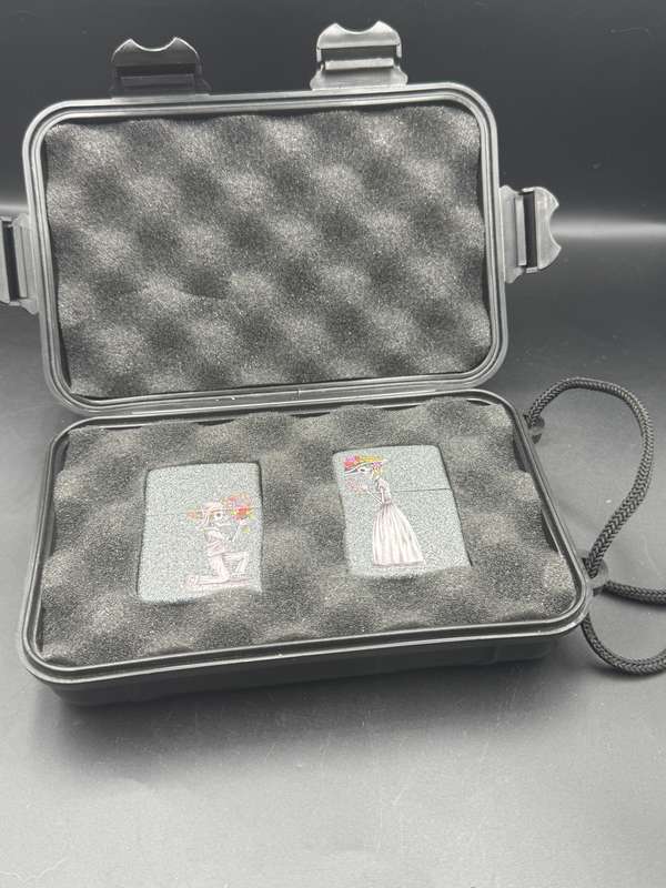Zippo Iron Stone Couple