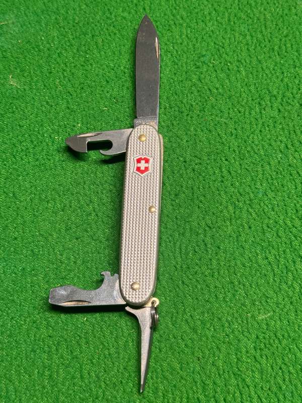 Victorinox Pioneer Alox