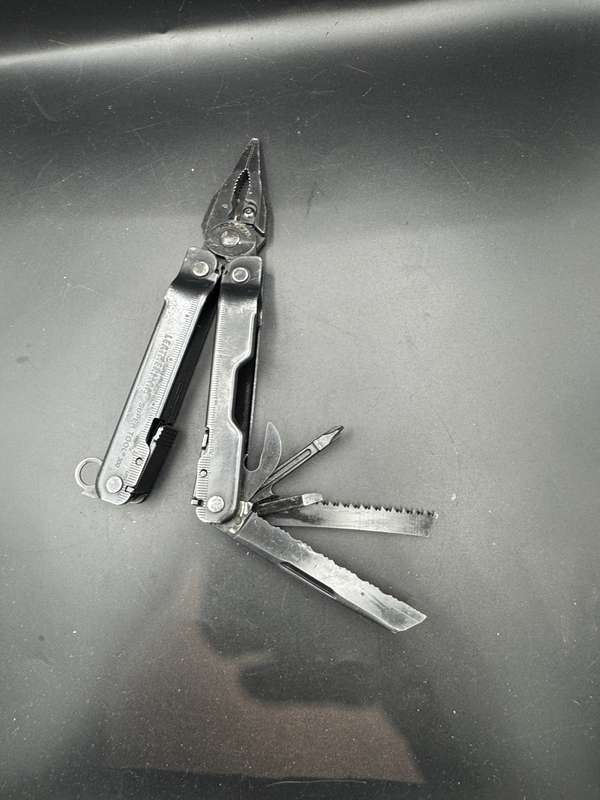 Leatherman Supertool 300 Black Oxide
