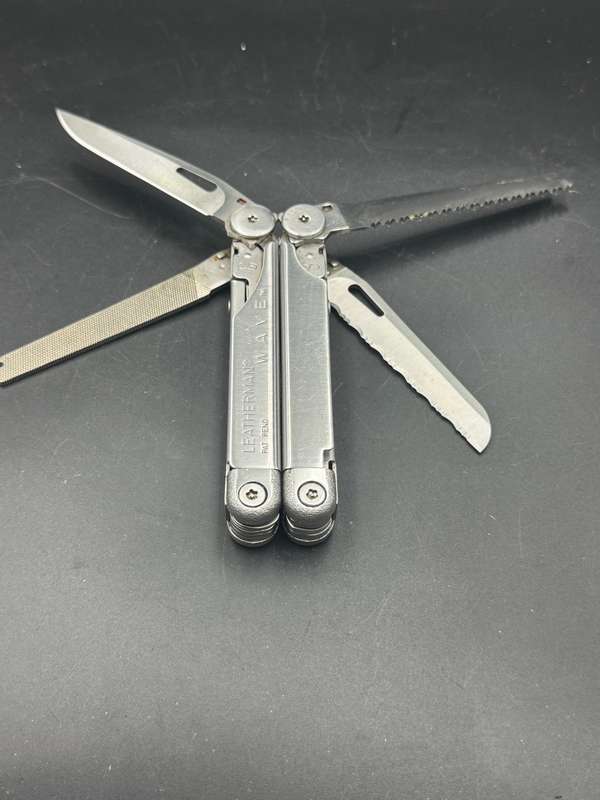 Leatherman Wave 1st Gen (0601 and 0501 Date Stamp)
