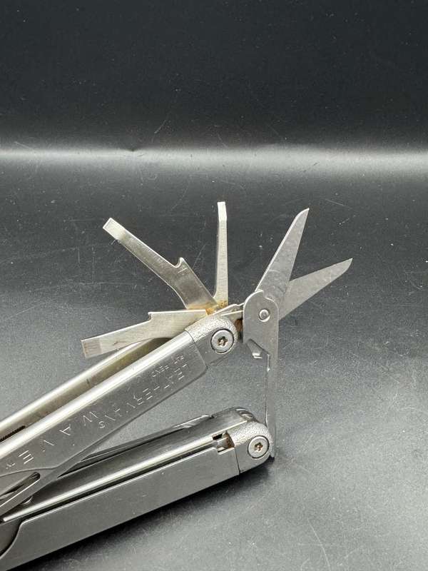 Leatherman Wave 1st Gen (0601 and 0501 Date Stamp)