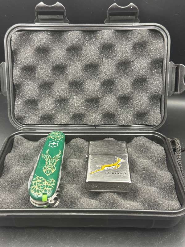 Victorinox Springbok + Zippo Lighter