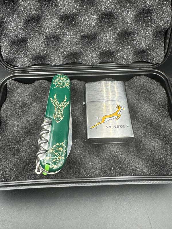 Victorinox Springbok + Zippo Lighter
