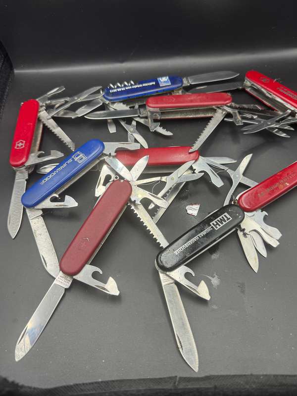 Victorinox Combo x 9