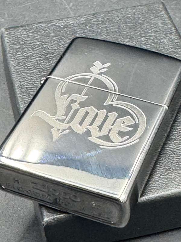 Zippo Love