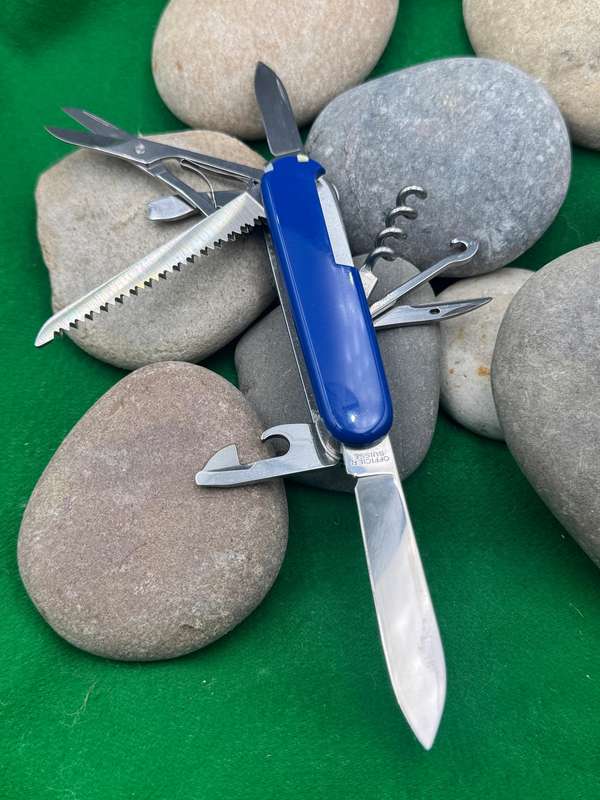 Victorinox Huntsman with Plus Scales
