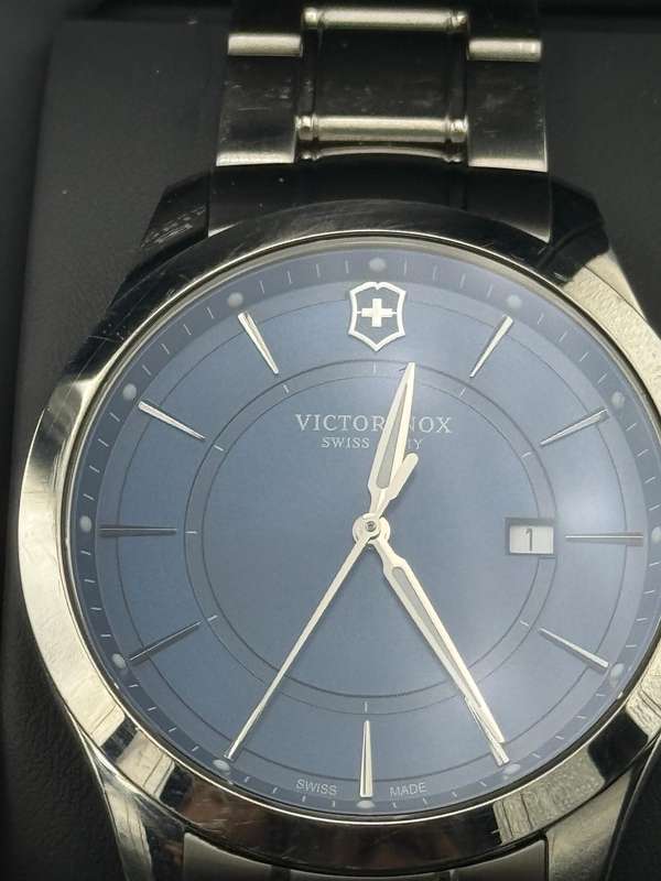 Victorinox Swiss Army Alliance 241910 watch