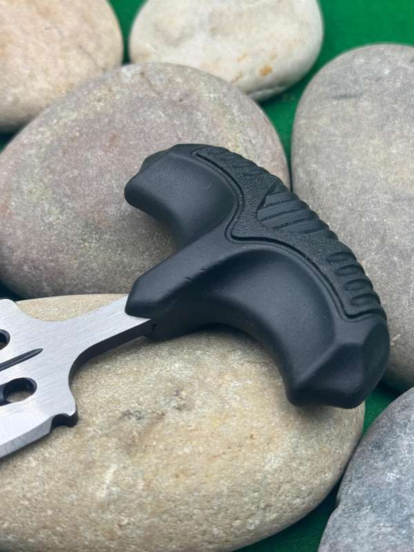 United Cutlery Honshu Large Covert Defense Push Dagger