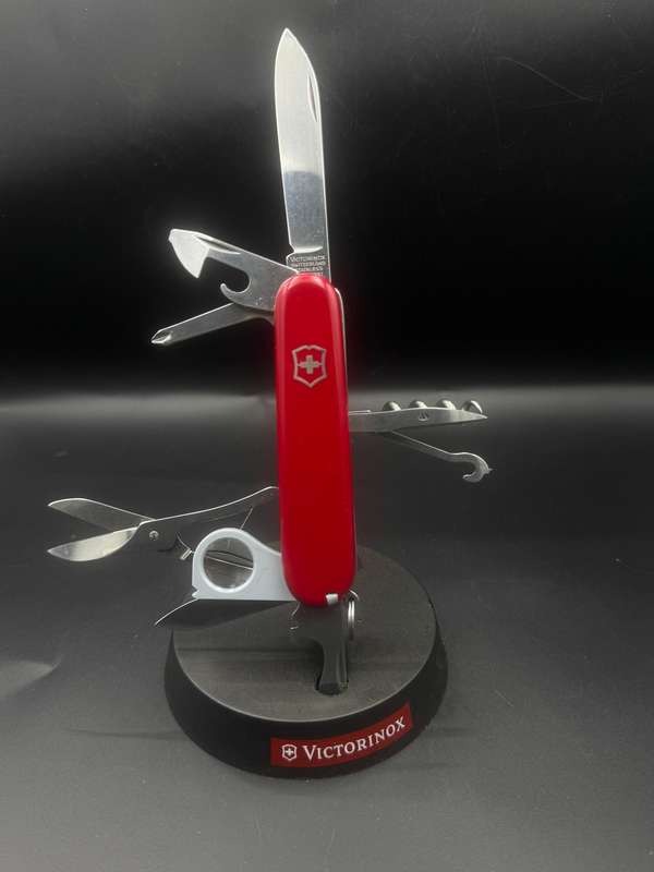 Victorinox Explorer