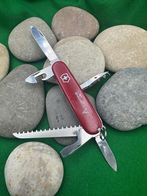 Victorinox Camping Red