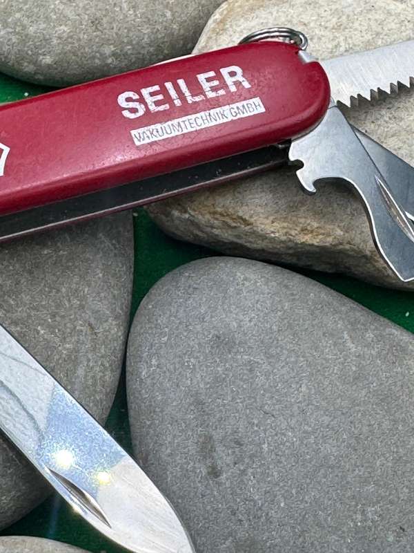 Victorinox  Camper
