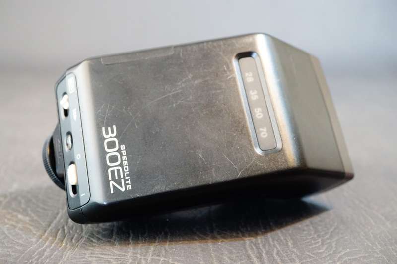 Canon Speedlite 300EZ Shoe Mount Flash for Canon Cameras **Great Condition**