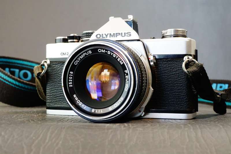 Olympus OM2 35mm SLR Camera with Olympus Zuiko 50mm F1.8 Lens  **Great Condition**