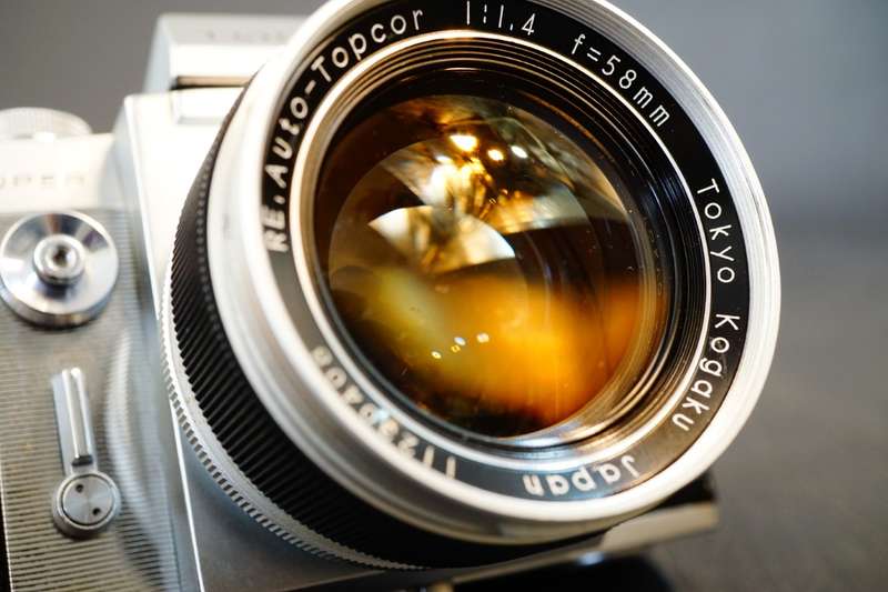 Topcon RE Super 35mm SLR Camera with Topcor 58mm F1.4 Lens + Waist Level Finder **Great Condition**