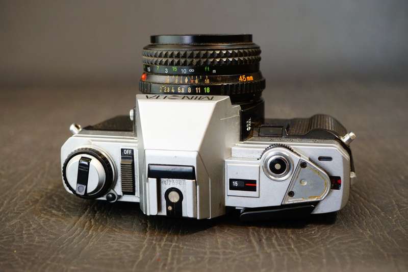 Minolta x300 35mm SLR Camera with MD Rokkor 45mm F2 Pancake Lens  **Great Condition**