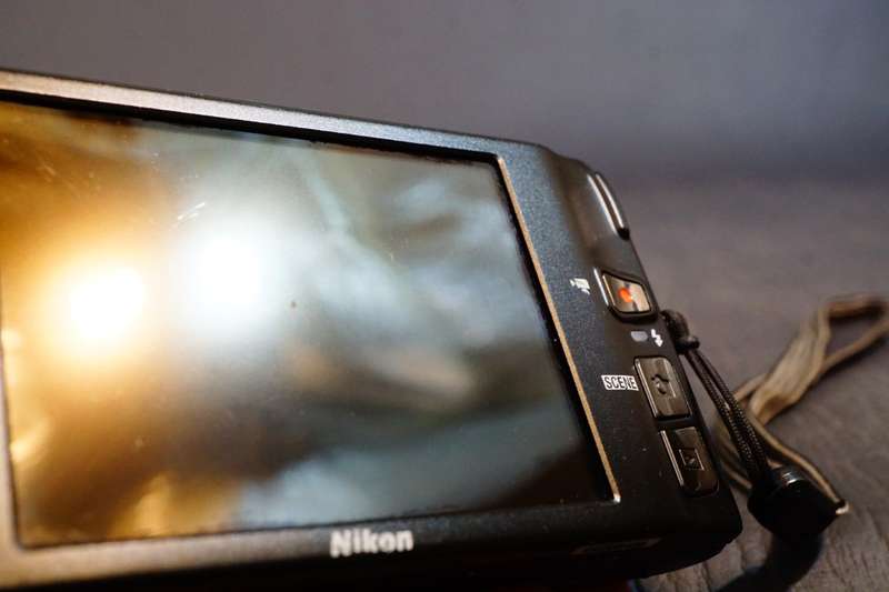 Nikon Coolpix S4150 14MP Compact Digital Camera with Touch Screen Purple **Great Condition**