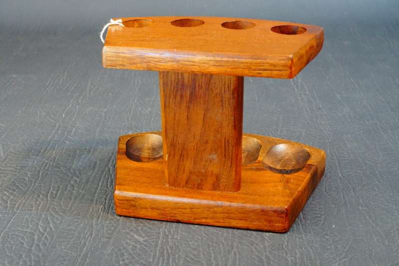 Wooden Smoking Pipe Stand  **Great Condition**
