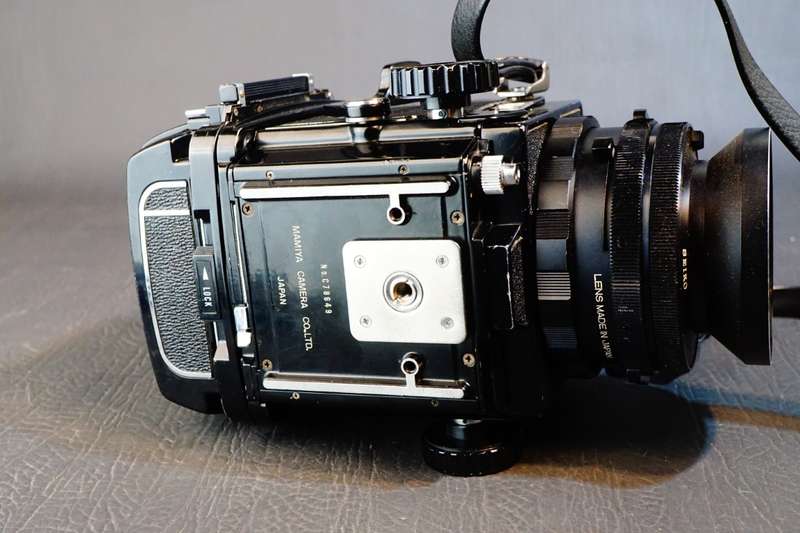 Mamiya RB67 Professional 6x7 120 Film Camera with Sekor 90mm F3.8 Lens and Hood **Great Condition**