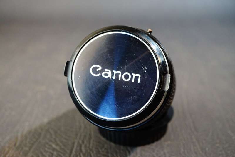 Canon FD 35mm f2 Concave Chrome Nose Lens in Canon FD Mount  **Great Condition**
