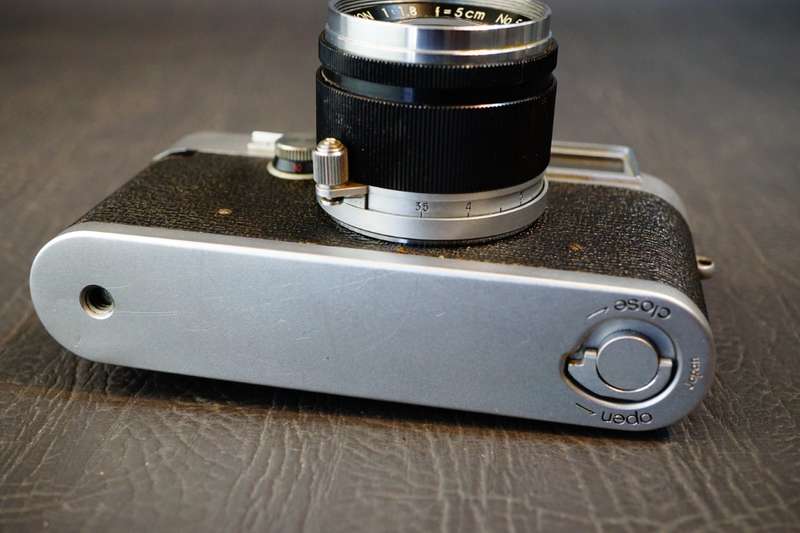 Yashica YF Nicca 35mm Rangefinder Film Camera with Yashinon 5cm F1.8 Lens **Great Condition**