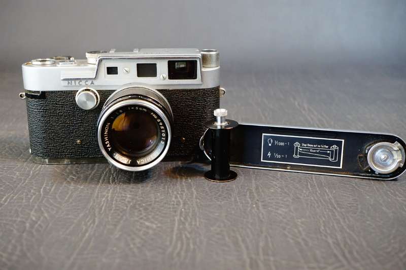Yashica YF Nicca 35mm Rangefinder Film Camera with Yashinon 5cm F1.8 Lens **Great Condition**