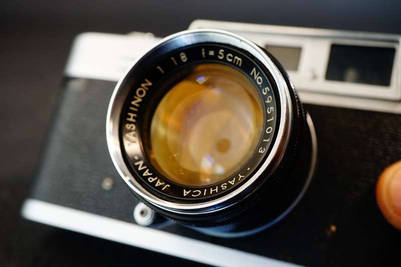 Yashica YF Nicca 35mm Rangefinder Film Camera with Yashinon 5cm F1.8 Lens **Great Condition**