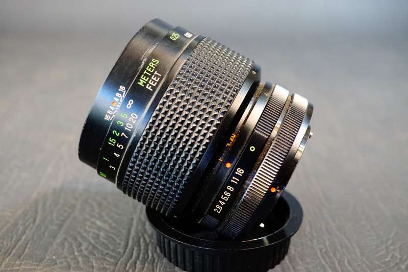 Vivitar 55mm f 2.8 1:1 Auto Macro Lens in Canon FD Mount **Great Condition**