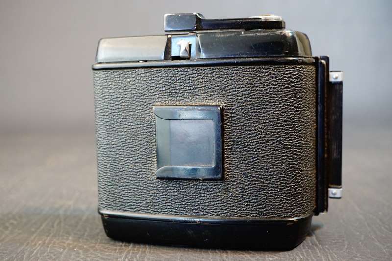 Mamiya RB67 Pro 6x7 220 Roll Film Back Holder **Great Condition**