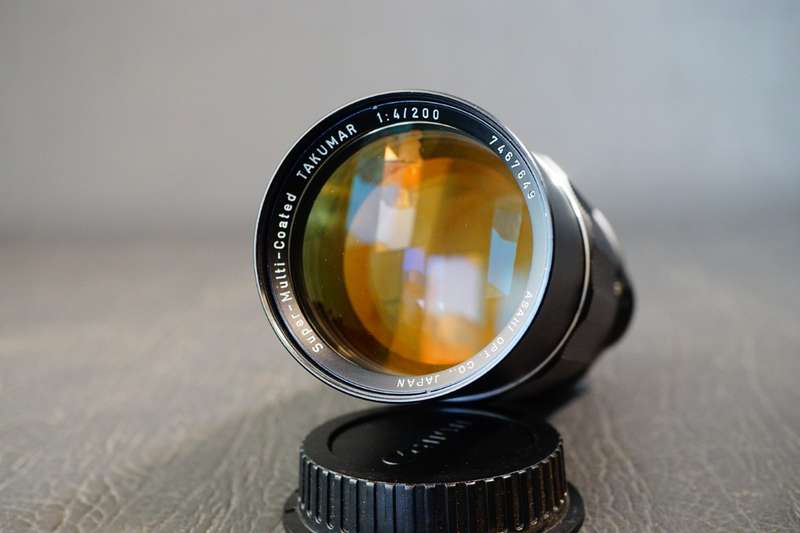Asahi Pentax Super Multi Coated Takumar 200mm F4 Lens in M42 Screw Mount  **Excellent Condition**