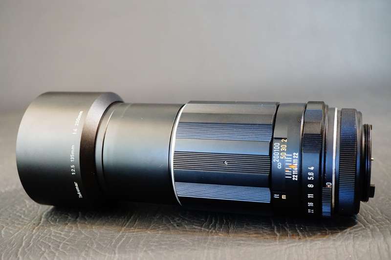 Asahi Pentax Super Multi Coated Takumar 200mm F4 Lens in M42 Screw Mount  **Excellent Condition**