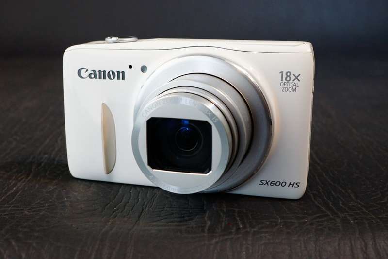 Canon PowerShot SX600 HS 16MP Compact Digital Camera