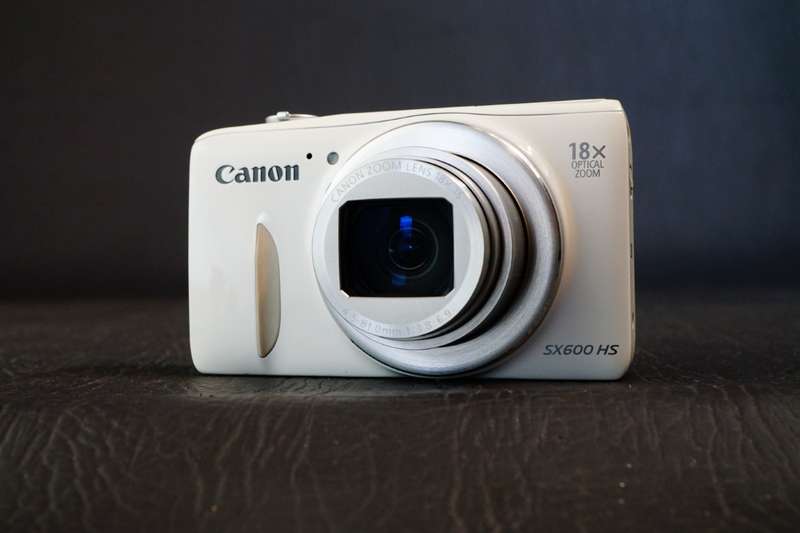 Canon PowerShot SX600 HS 16MP Compact Digital Camera
