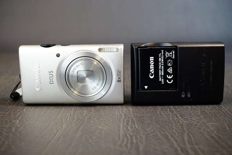 Canon PowerShot ELPH 130 IS / IXUS 140 16.0MP Digital Camera