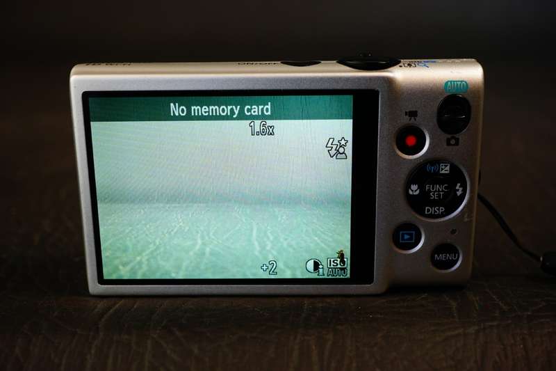 Canon PowerShot ELPH 130 IS / IXUS 140 16.0MP Digital Camera