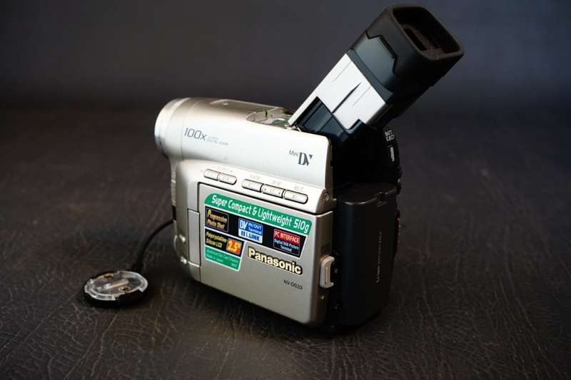 Panasonic NV-DS33 Mini DV Tape Digital Video Camera + Accessories & Bag **Great Condition**