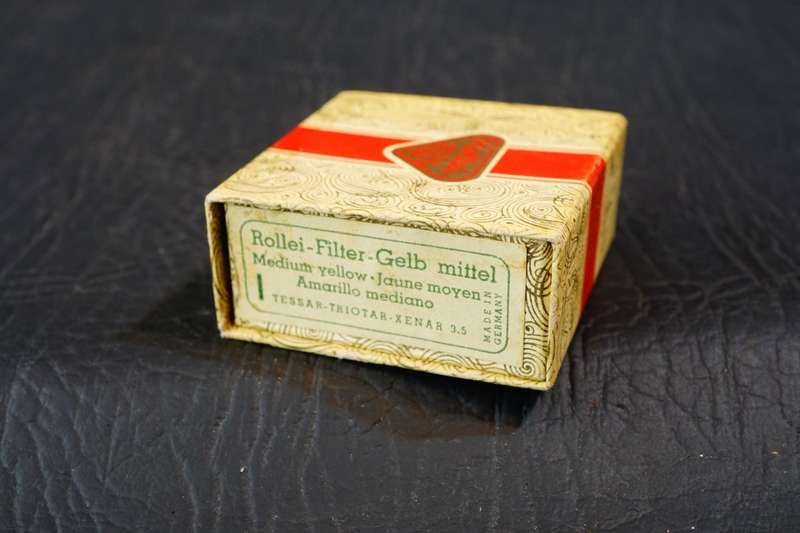 Rollei Franks & Heidecke RI/Bay 1 - Gelb Yellow Filter w/ Case and Box **Great Condition*
