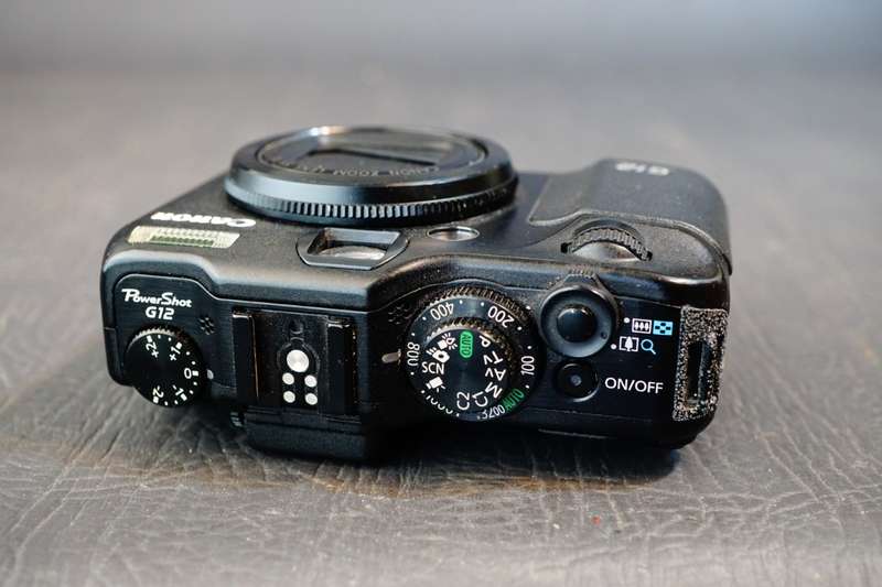 Canon PowerShot G12 10.0MP Compact Digital Camera with Leather Case **Good Condition**
