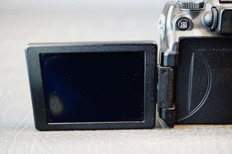 Canon PowerShot G12 10.0MP Compact Digital Camera with Leather Case **Good Condition**