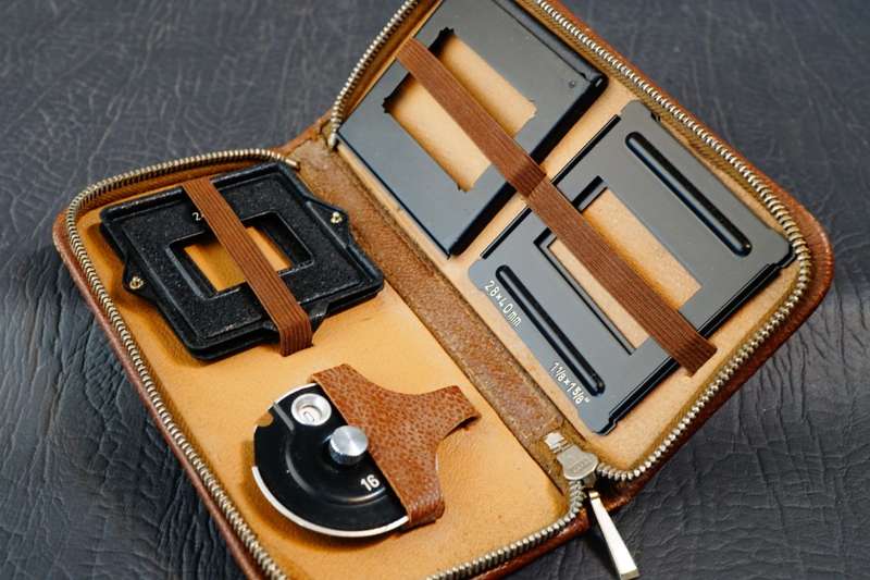 Rollei Rolleicord Vb Va - 16 Exposure Kit - Mask Set Complete with Case **Great Condition**