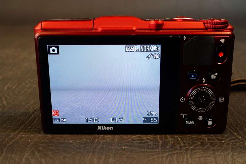 Nikon Coolpix S9700 16.05MP Compact Digital Camera with 30x Optical Zoom  **Great Condition**