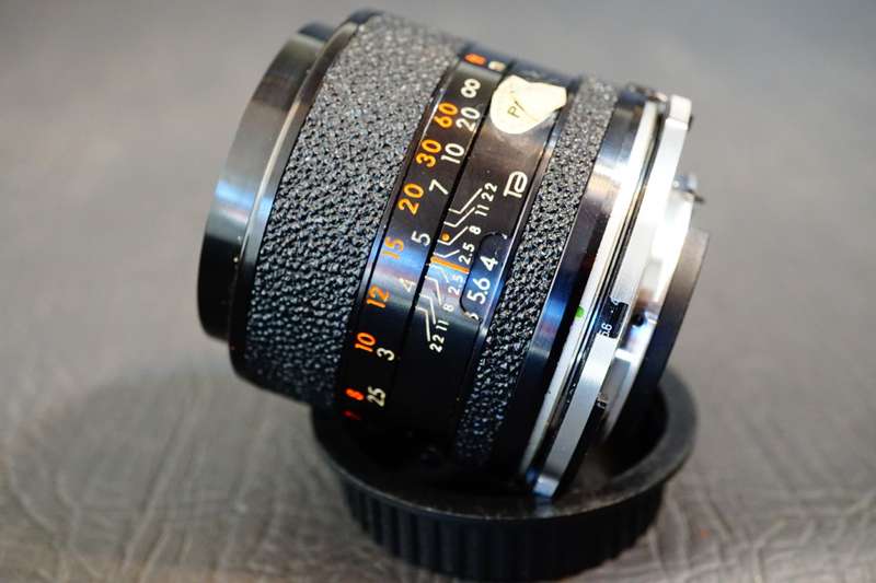 Tamron BBAR Multi C 105mm F2.5 Adaptall Lens with a Nikon Ai Mount **Great Condition**