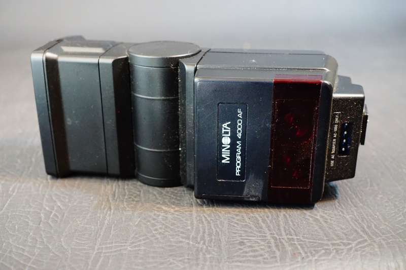 Minolta Maxxum 4000AF Flash with Diffuser for Minolta Cameras  **Good Condition**