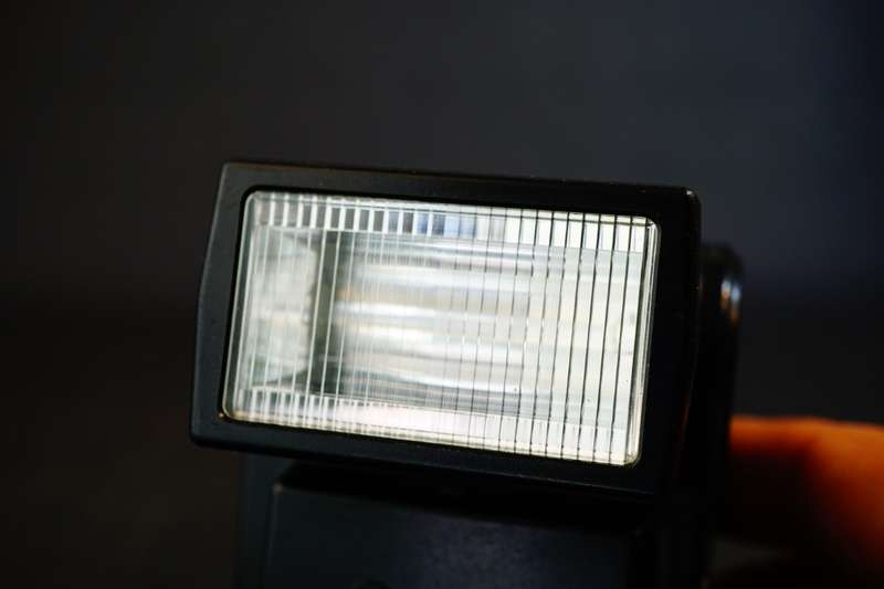 Canon Speedlite 199A Shoe Mount Flash with Diffuser for Canon A Series Cameras  **Good Condition**