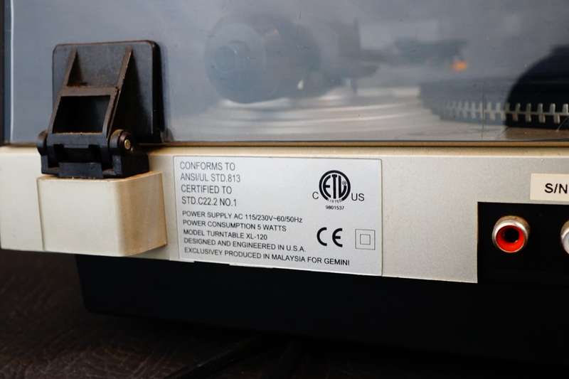 Gemini XL120 Belt Drive Turntable with Dustcover **Great Condition**