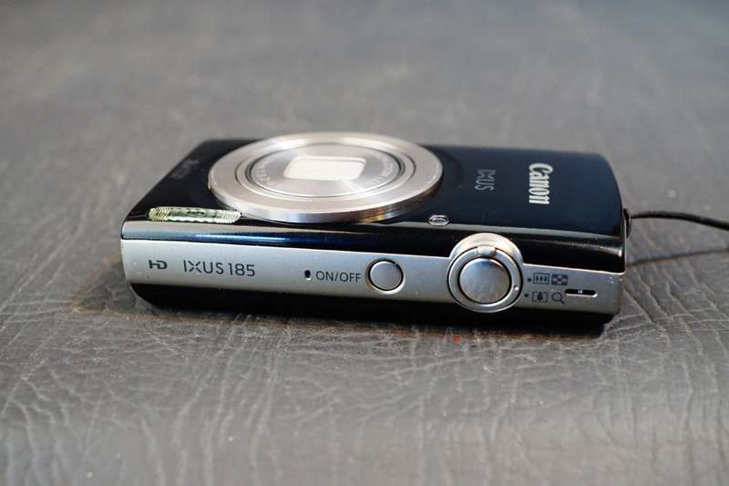 Canon IXUS 185 Compact Digital Camera 20MP 8X Optical Zoom