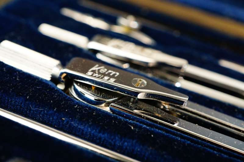 Vintage Kern Aarau Swiss High Precision Drawing Set In Original Box **Complete Excellent Condition**