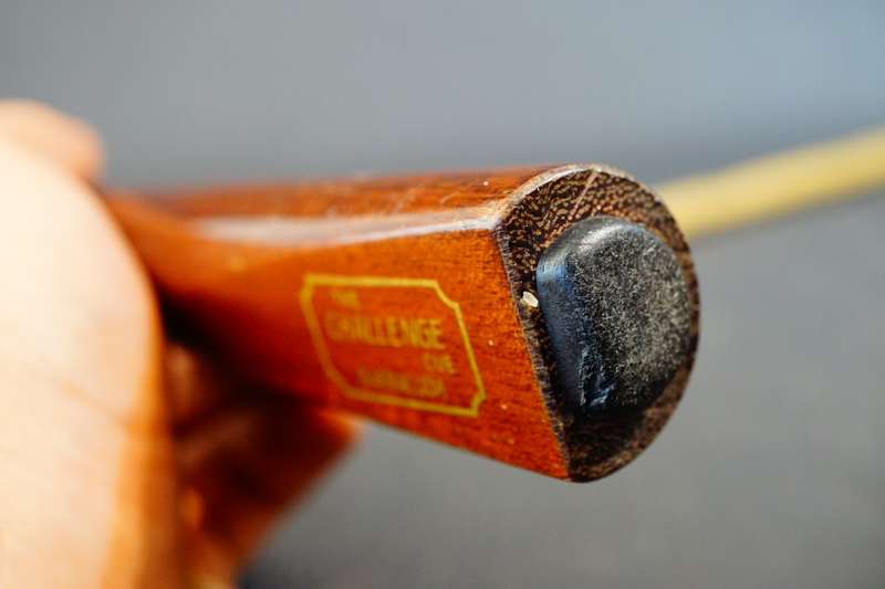 Barracuda The Challenge Cue 17 1/2 Ounce 2 Piece High Grade Cue **Very Good Condition**