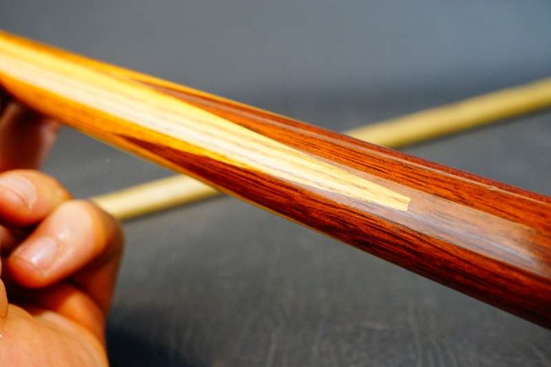 Barracuda The Challenge Cue 17 1/2 Ounce 2 Piece High Grade Cue **Very Good Condition**